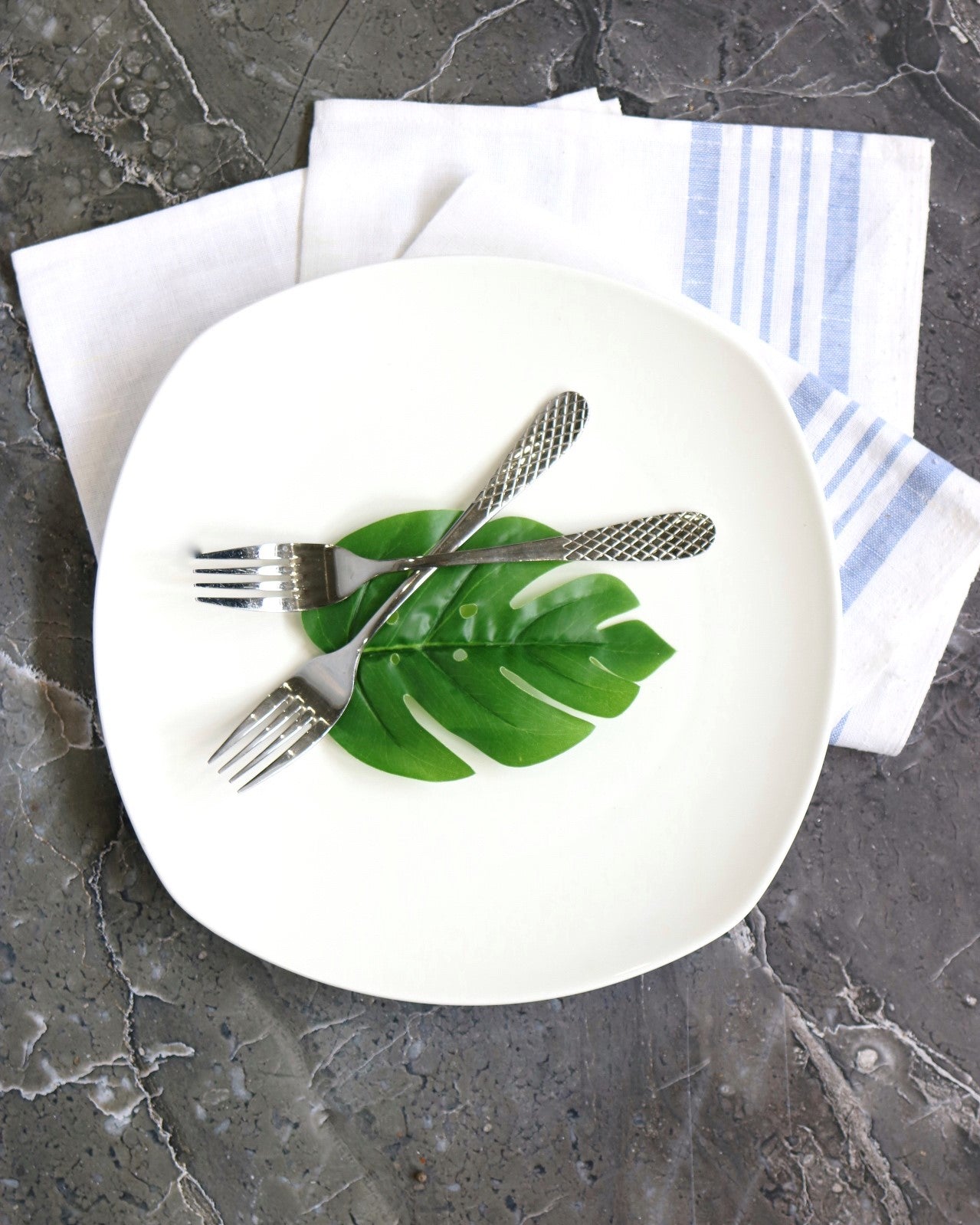 White Square Platter 11.5" inch X 11.5" inch | 29.5 X 29.5 Cm-11