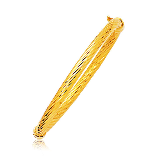 14k Yellow Gold Polished Cable Motif Bangle-0